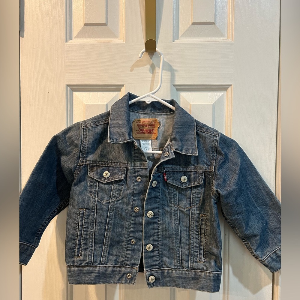 Levi’s size 4 jean jacket